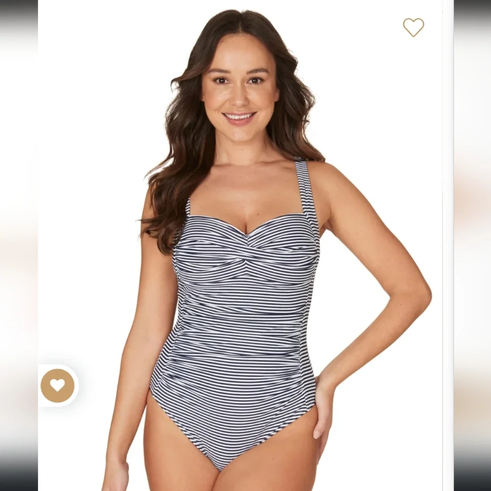 NWT. Nip tuck one piece swimsuit size 6 - Picture 4 of 15